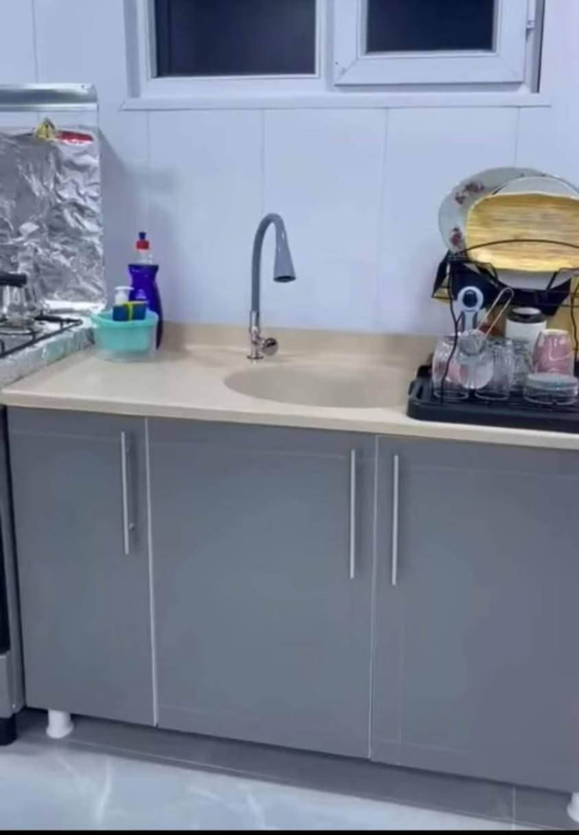 السعر 225 الف
كاونتر خشب MDF متر ونص ارضي وملحق مع سنك متر و20 مرمر 

اذا تريد السنك متر ونص اضافه 25 الف على السعر 
اذا تريد  انضيف مجر واحد اضافه 10 الف على السعر
اذا تريد انضيف ثلاث مجرات اضافه  25 الف على السعر
اذا تريد اضافة  ملحق فوك السنك اضافه 75 الف على السعر 
اذا تريد اضافة فاترينا اضافه 85 الف


**إذا كنت صاحب هذا الإعلان وتريد حذفه لأي سبب، رجاءا أرسل رسالة إلى الدعم الفني**