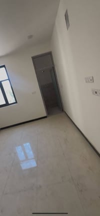 سبع ابكار • قرب الجامعة العراقية • ٥٠م