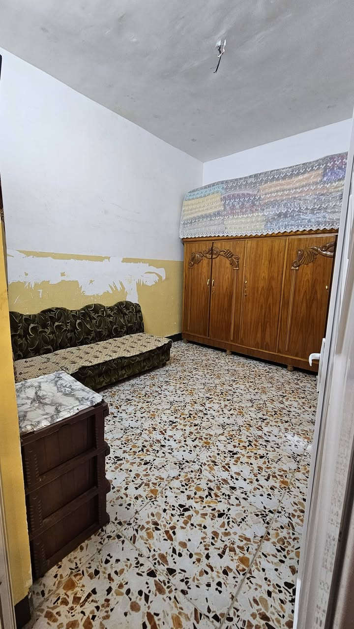 دار للبيع🏠 بسعر جدا جدا مناسب
مساحه 170 متر
واجهه 7.25
طابق واحد 
2 غرف 

سعر  52   مليون وبيه مجال 

موقع الدار خلف معمل غاز التوفيق

الاستفسار اتصل على الارقام التاليه
***********     
***********     

   #عقارات_البصمة_الملكية
#مقاولات_عامه_بناء_بالقساط  #بيع_وشراء_الدور_والاراضي
