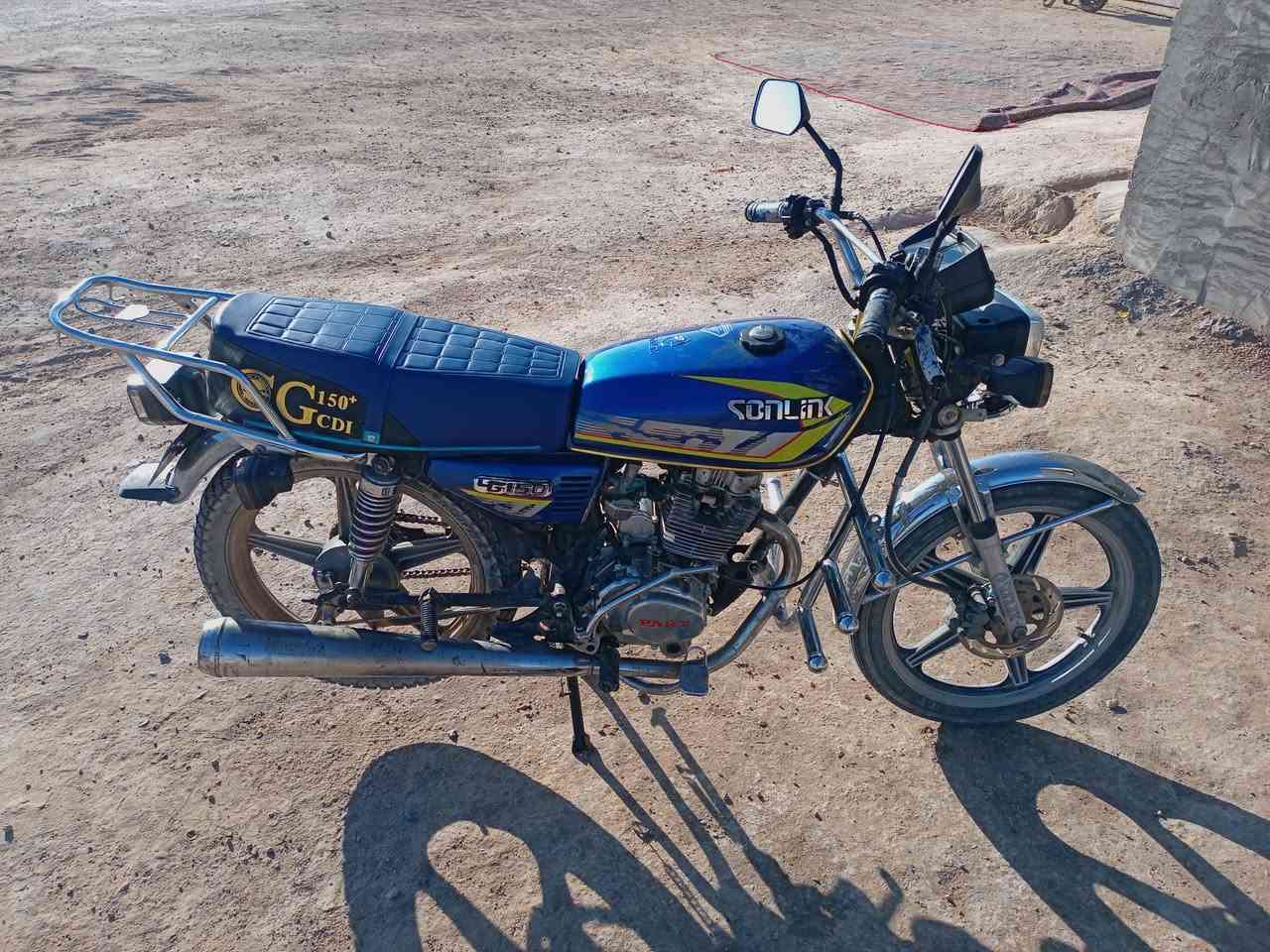 سلام عليكم
دراجه ناريه البيع 
موديل 2021
ويه اوراقق
كهربائياته كلها 
شغاله السعر
475 وبي مجال 
الاستفسار على 
هاذا الرقم 
***********
