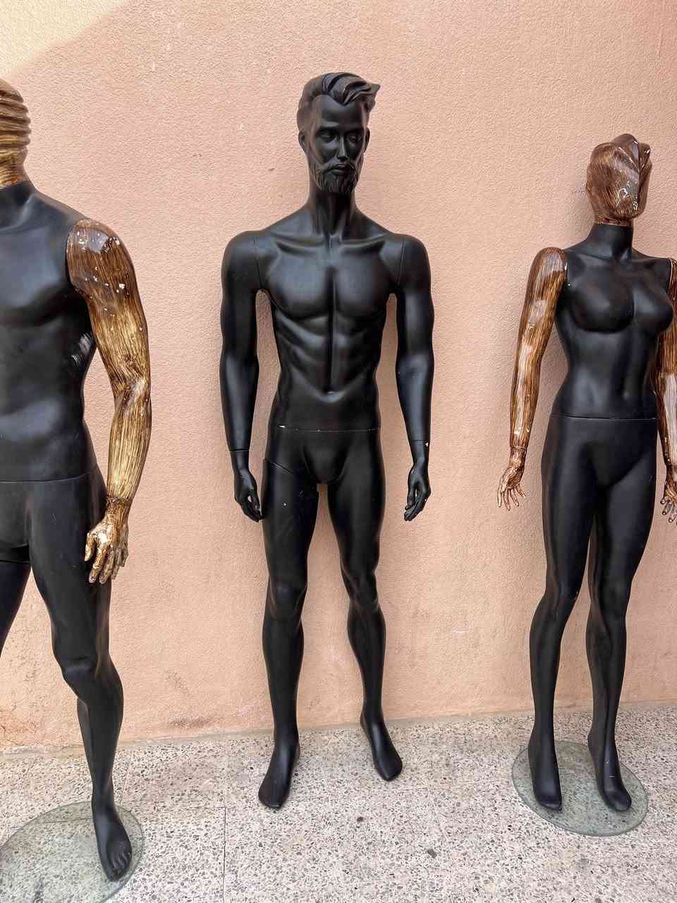 العنوان موصل حمدانية
مليكانات اصلية فايبر تركي وليس ايراني او عراقي


**إذا كنت صاحب هذا الإعلان وتريد حذفه لأي سبب، رجاءا أرسل رسالة إلى الدعم الفني**