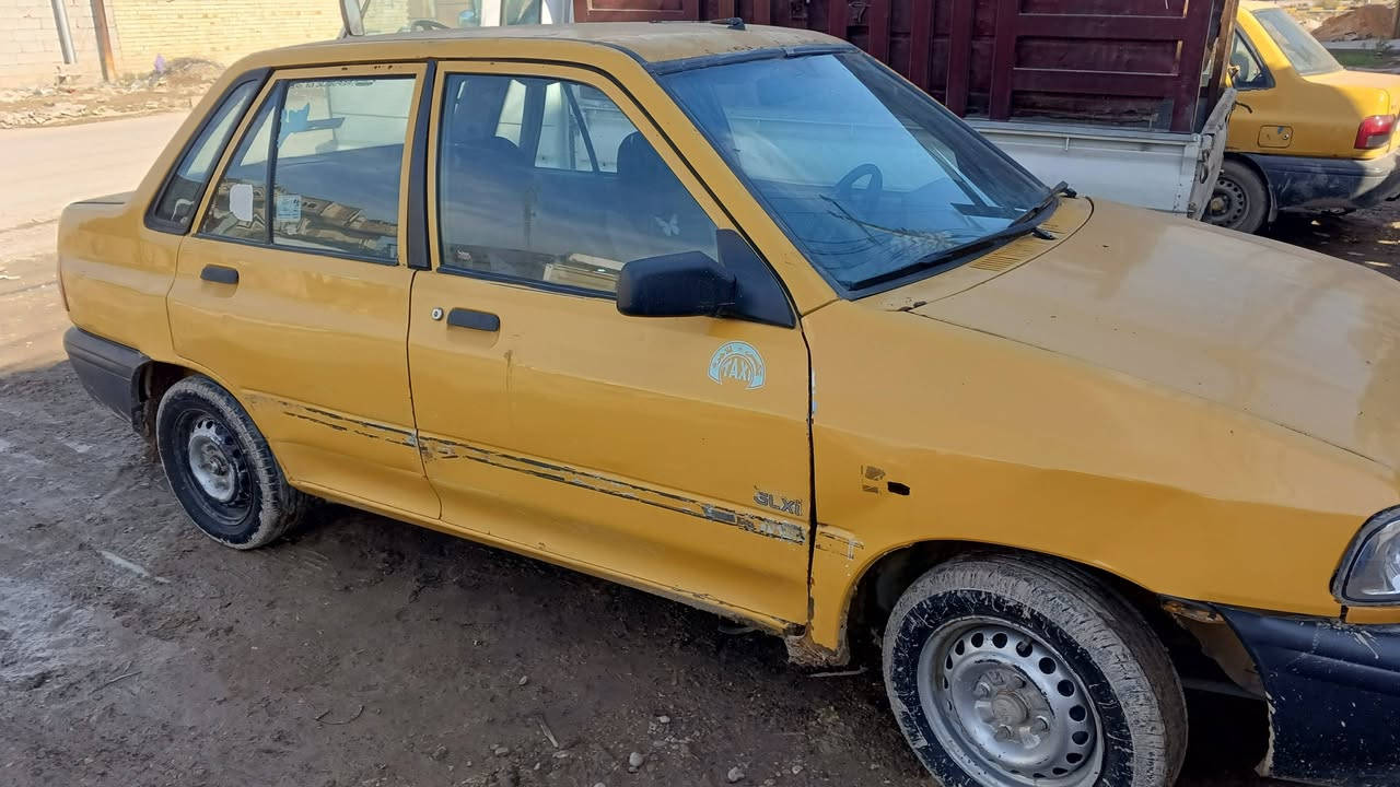 سايبا للبيع المكان بغداد المعامل موبايل ***********السعر22 وبيها مجال حك الجيه تحويل مباشر مكينه وكير حلوات موديل 11
