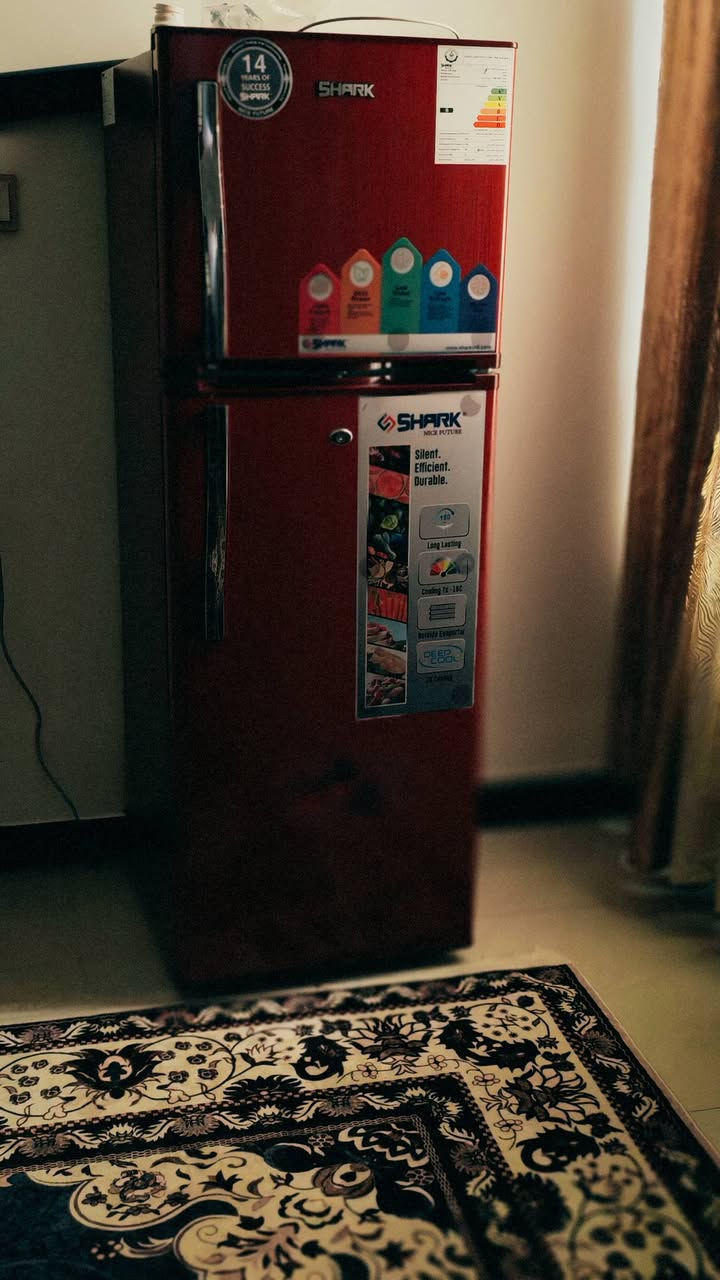 ثلاجة نضافة فول جديدة
استخدام شهرين فقط  فول مواصفات تجميد 
البيع مستعجل
السعر ٣٥٠ ألف وبيها مجال
 للاستفسار خاص 

وافق ادمن


**إذا كنت صاحب هذا الإعلان وتريد حذفه لأي سبب، رجاءا أرسل رسالة إلى الدعم الفني**