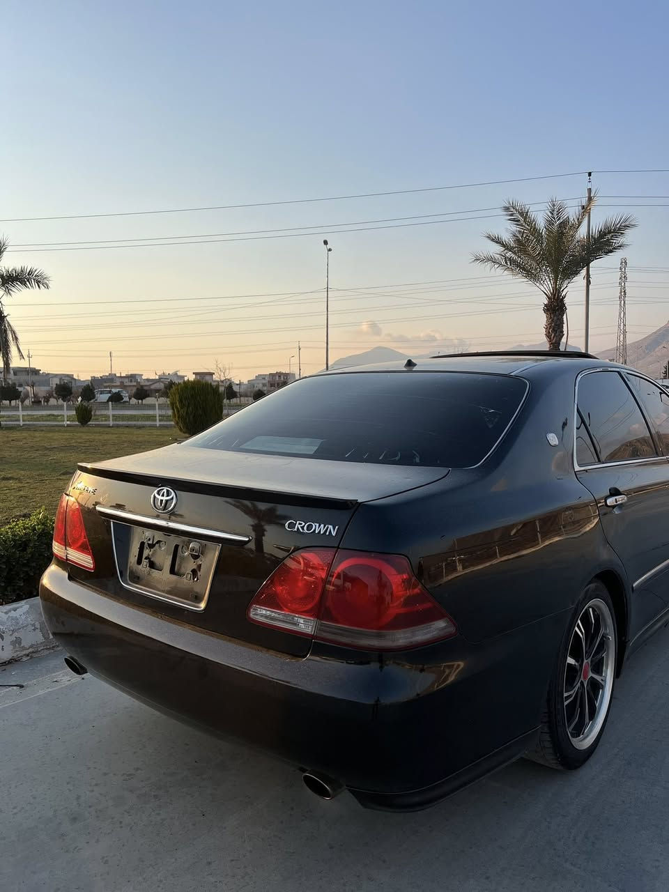 سەرەتا بەناوی خوای گەورە
شاهینە ١٨٠ بچوک

ئەتڵەت

٣ دوگمە

ناو ڕەش

ئاوێنە ئیشاڕەت

سڵایت

تەبرید ساردو گەرم بەشەرت

دەعمو لێدراو بەشەرت

کەڤەر گۆڕاو بەشەرت

سەقفو عیزام بەشەرت

توندو تۆڵی بەشەرت

هەر بە پیسی ڕەسمی گیراوە سەیارەکە لۆکە

سەیارەکە ماڵی دۆستە تازە داخڵە کامل مەسرەف کراوە

نرخ ٥٣ گەڵاو مەجالێکی برایانە

وەتس ئاپ ***********
