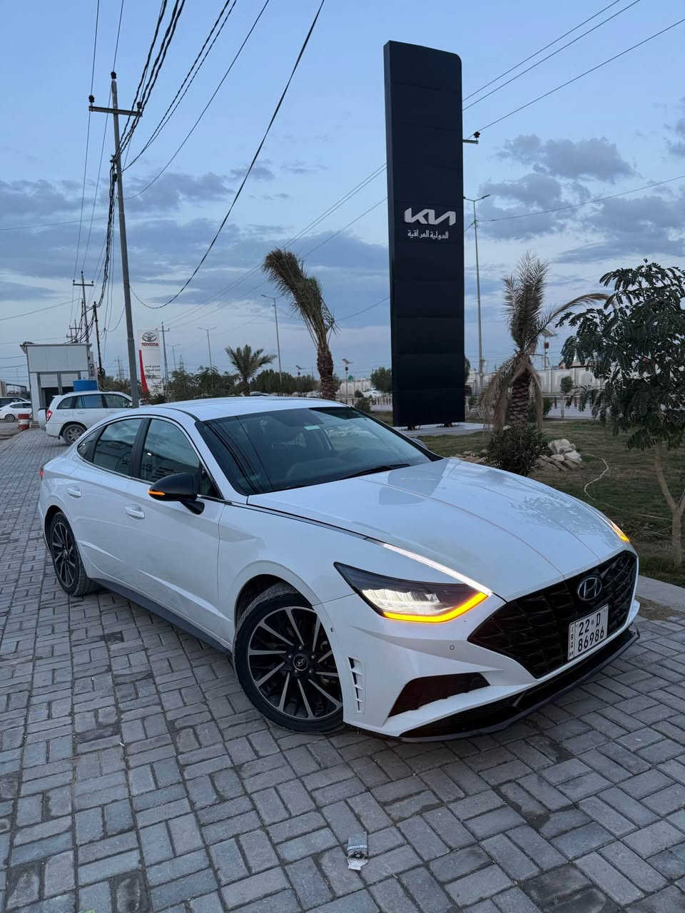 السلام عليكم ❤
سوناتا 2021 وارد أمريكي 
صور الحدث + السونار بالمنشور ... 
1-تحكم ستيرن جهتين ✅
2- تبريد ✅
3- ويل كروم 
4- اشاير بالمري + مري شفط
5- سايد بريك بصمه
6- سويج
7- محرك 2500 سمارت
8-  4 أنظمة قيادة
9- اوتو هولد
10- كير و محرك 1/1 ✅ شرط 
11-السياره ماشيه 57 الف مايل
       سيارة جديدة
12- كشنات مخمل
13- رقم اربيل الدولي
14- اللون ابيض 
15-تحديد مسار
16- رادار
17- سنوية لل 2028

السعر 157 $ وبيه مجال قليل.
موقع السيارة / النجف الاشرف 

PH.N/ *********** النجف, العراق
