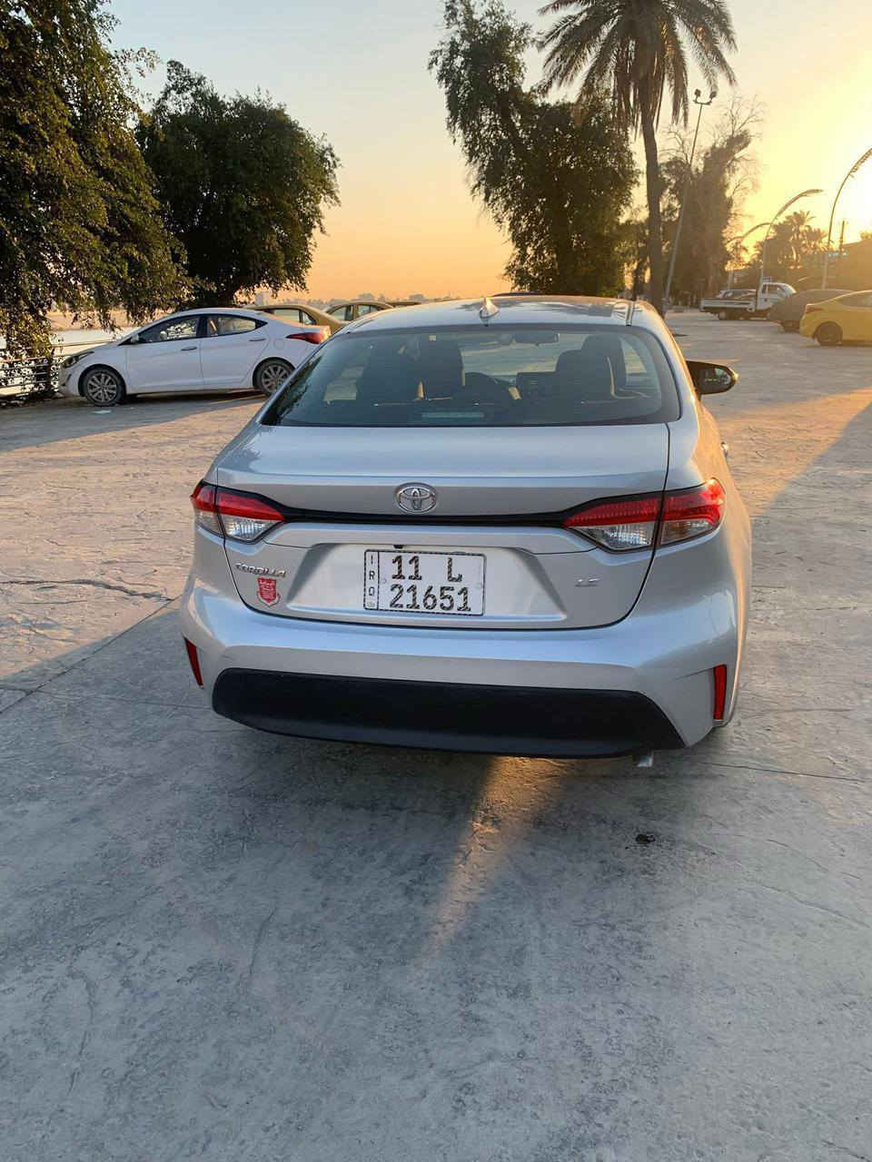 سلام عليكم
سياره كورلا امريكي للبيع فقط 
ماشيه 38 بدون دواخل السياره نظيفه بس جاملغ الأيسر وطرف البنيد شبر بدون ايرباك 
السعر 150 وبيهاا مجال بسيط 
الهاتف متواجد ***********
