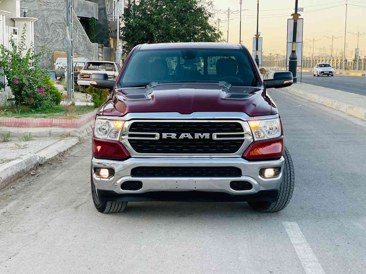 للبيع الموديل 23 جديدة السيارة ماشية 9 الف
بدونن رقم تترقم كل المحافظات 

بدون يرباك شرط بعد احلى من الصور محرك 8 

صور الضرر موجود ويه المنشور تصليح درجه ولا

مكان السيارة ديالى بعقوبة السعر  275

ي س ***********
