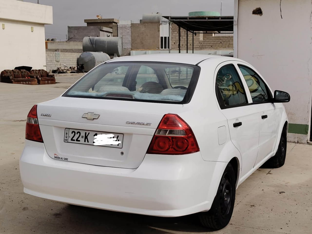 سڵاوی خواتان لێبێت. 
ئەڤیو  (عادی ٢٠١٠) مەکینە گەورە
گێڕ و مەکینە بەشەرت
تاقم پێش وڕۆن وسەنەوی وهەزە پاتری و قایش و 
پولی  هەمووی تازەیە
تەبریت بەشەرت 
هی دەستی خۆمە  و بەناو خۆمەوەیە 
پاک ماوەتەوە 
دوو پارچەی بۆیاخە بێ ناووگردن 
هەنی ساردی هەیە  و هەیکەلی جوان ماوەتەوە 
٦٤ مەجال 

*********** ،whats app شمشمل, السليمانية
