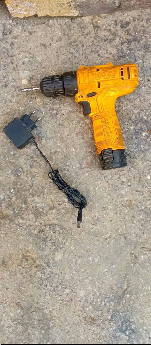 ‏‪***********‬‏
