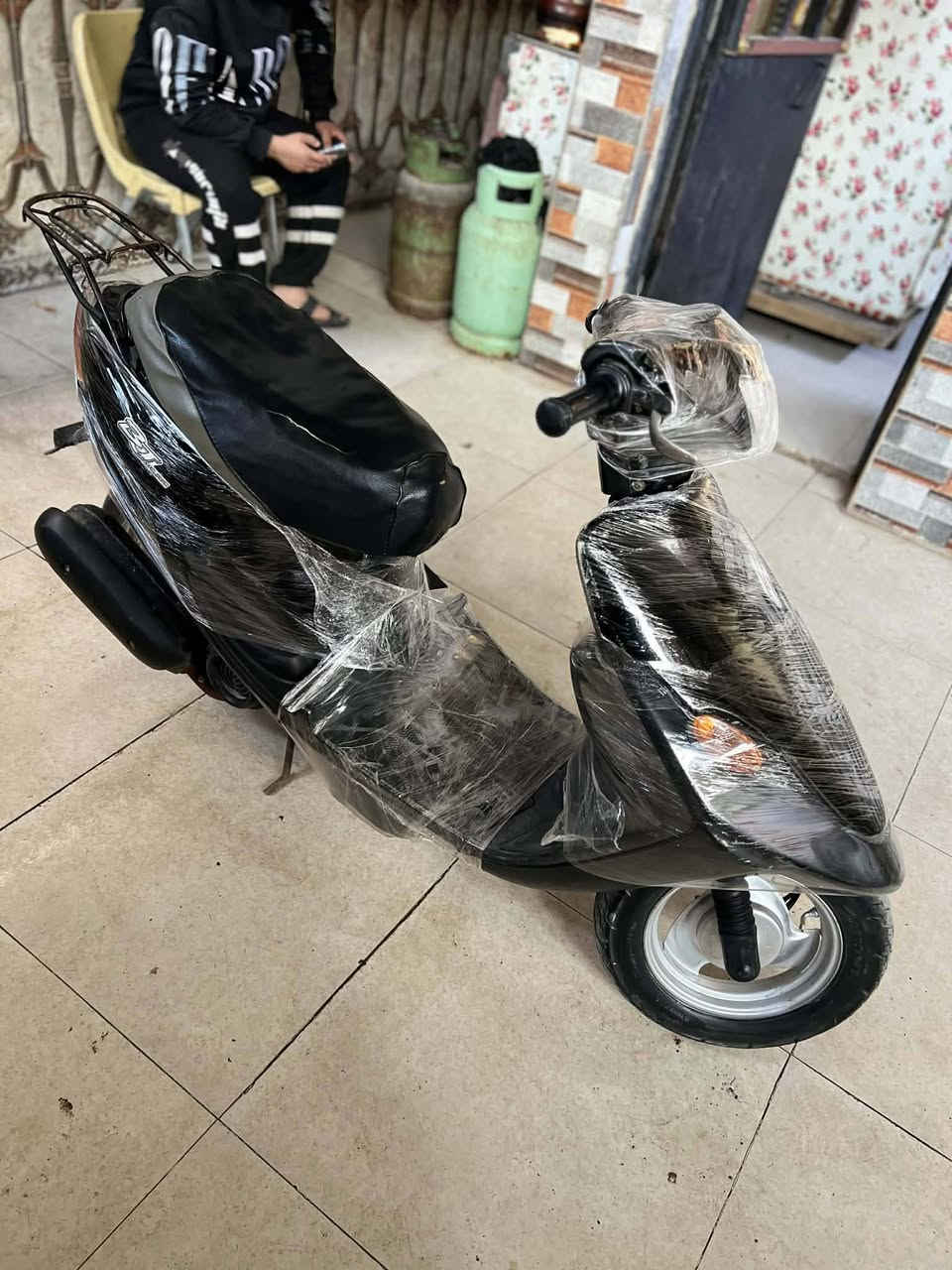 تسع زروف مكينه تخبل مامفتوحه   سلف شغال هندر شغال  سعر 450 بيه مجال مكاني حيانيه  رقم***********
