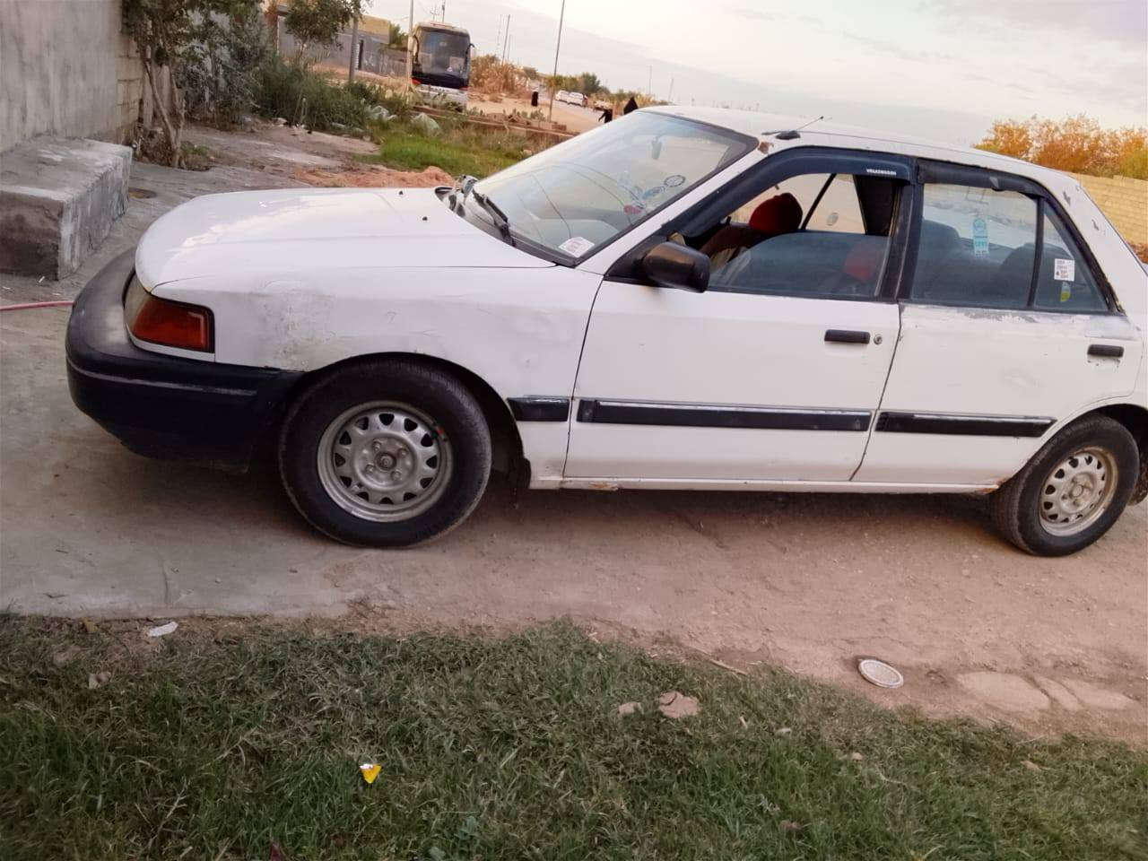 سلام وعليكم سياره مازده مديل 93  رقم بغداد مشروع وطني سعر 20وبيهة مجال بسيط     
***********.
