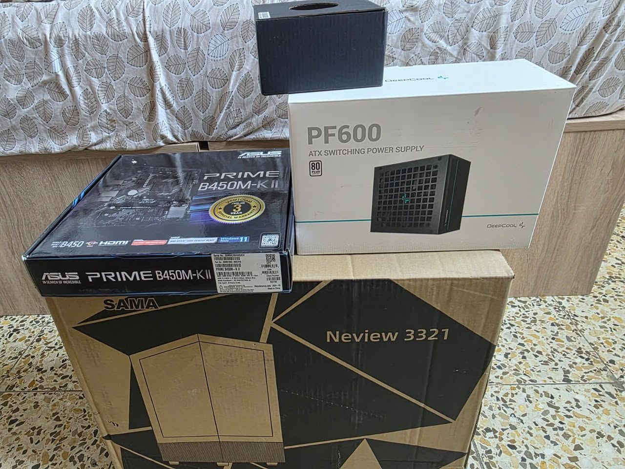 pc للبيع
m.b asus b450 
cpu rayzen 5500
ram 16g 3600h
ssd .luxer .1tera
m.2 512
 samsung
gpu 4070 12 g . Gigabyte
case sama
السعر خاص .


**إذا كنت صاحب هذا الإعلان وتريد حذفه لأي سبب، رجاءا أرسل رسالة إلى الدعم الفني**