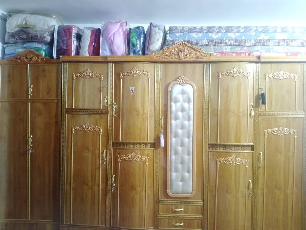 السلام عليكم اخوان هاي غرفه البيع شغل عراقي سوكي الغرفه للبيع  متوفرتوصيل ذاتريد ***********/***********/
