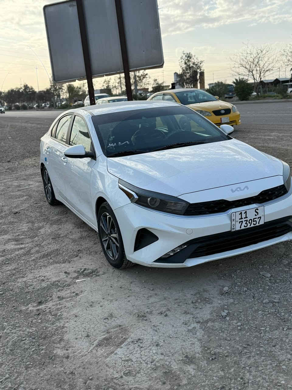 السلام عليكم
للبيع — كيا فورتي 2022

لون: أبيض
وارد: امريكي
الرقم:بغداد
الحالة: ضرر موضح بالصور
إيرباك: بدون
الداخلية: نظيفة

السعر: 150 قابل للتفاوض للجادين

للاستفسار مراسلة الخاص. �
***********
مكانها بعقوبة 
ماشيه 63 ميل
