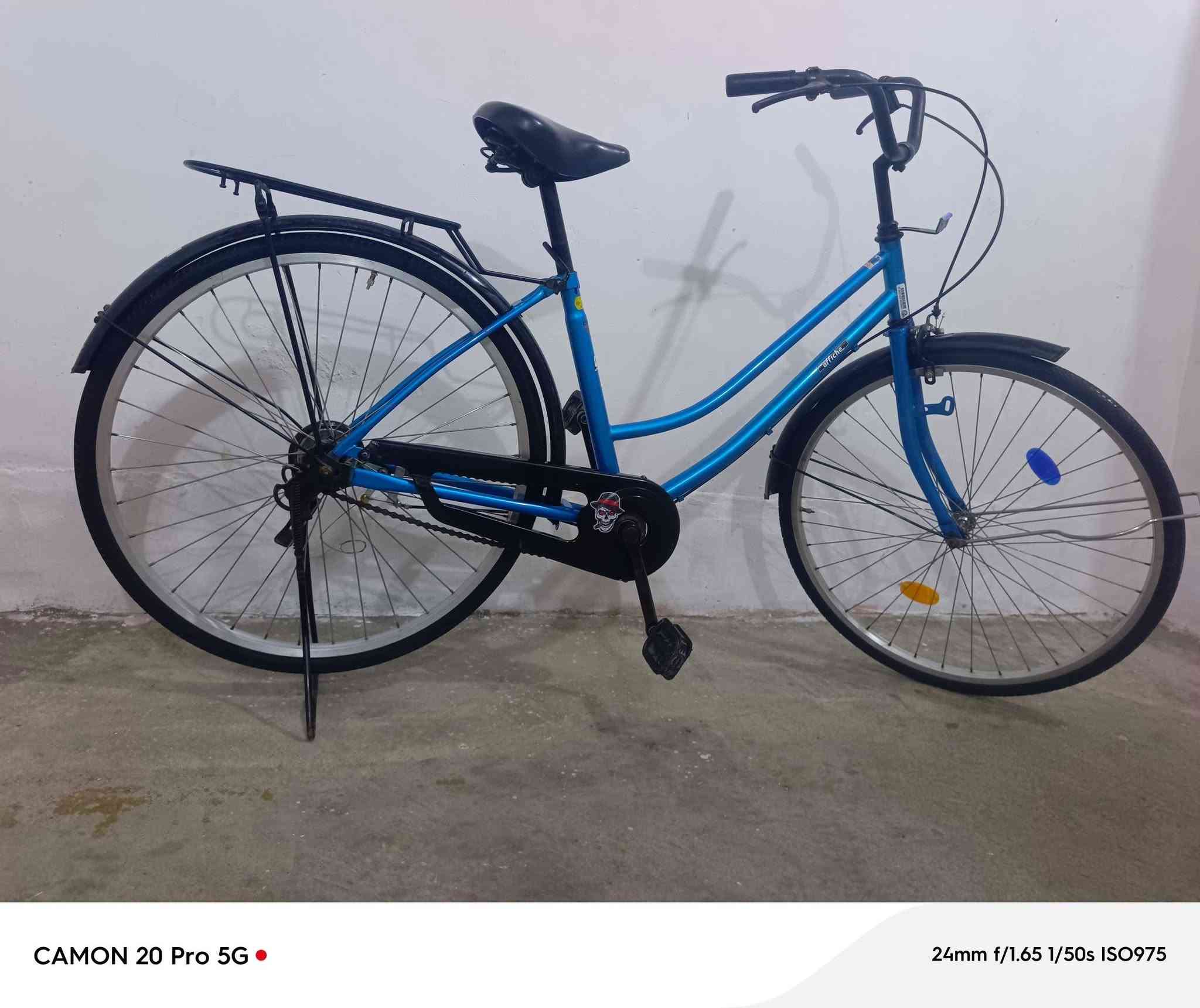 بسكل للبيع حجم ٢٦💙
موديل ٢٠٢٠🚴‍♂️
سعر 110 بي مجال 🎭


**إذا كنت صاحب هذا الإعلان وتريد حذفه لأي سبب، رجاءا أرسل رسالة إلى الدعم الفني**