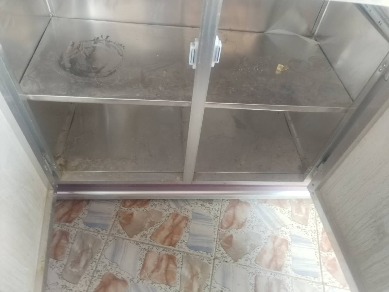 كاونتر ابو دنك تزكام تركي اخو الجديد مستخدم شي بسيط شرط شخط مابيه
مجمع علي الدبي العزيزية الجمعية الثانية منطقة ل١٥٠ مجاور مدرسة شرف الدين ***********
