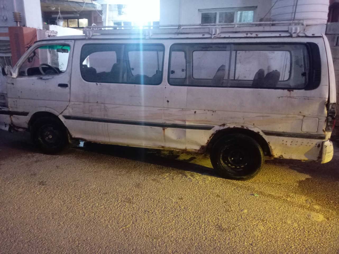 السلام عليكم فتون للبيع مكينه كير مكفولت ابيع كوم السعر ١٠ العنوان ديالئ بلدروز ***********
