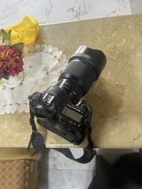 كانون D5III • عدسة 85R • بطاريتين