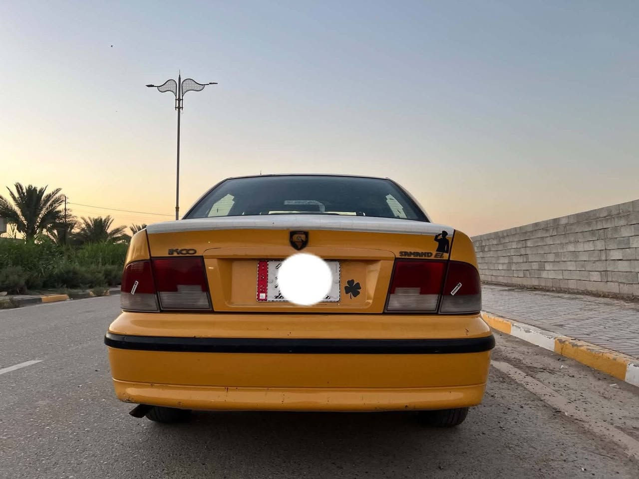 سمند أجره 🇮🇷 موديل 2010رقم بغداد انكليزي سنويه ل2031 داخله هزه جديده مصفره هيئة وغرامات 
كير مكينه خير من الله صدر أمامي خلفي تمام تخم تاير 
تبريد ثلج🥶❄️ كهربائيات كله شغال دواخل فول دوشمه ارضيه شغل درجه أولى سياره مامشتغل بالگراج مالبيت سياره جاهزه مابيه اي ضربه اوصبغ سياره مابيه اي نقص بوجهك الشارع وشرط سياره احلى من الصوره تحويل مباشر
السعر 25وبيه مجال مكاني الصويره اتصل***********
