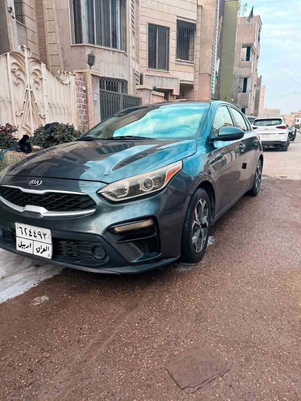 السلام عليكم
فورتي موديل 20 
عطل كير سيفتي 
رقم اربيل 
ماشية 51 
ميكينه 200دوش
والسياره بعده بسم صاحبه بنية  مامحول رقم اربيل الهزه خلصته اني لحد 2027
صور ضربته موجودة بالمنشور 
و بل عراق مضروبه نفس الضربه الدوسة
 السعر .... 110 
العنوان / بغداد حي العامل 
للاستفسار /***********
