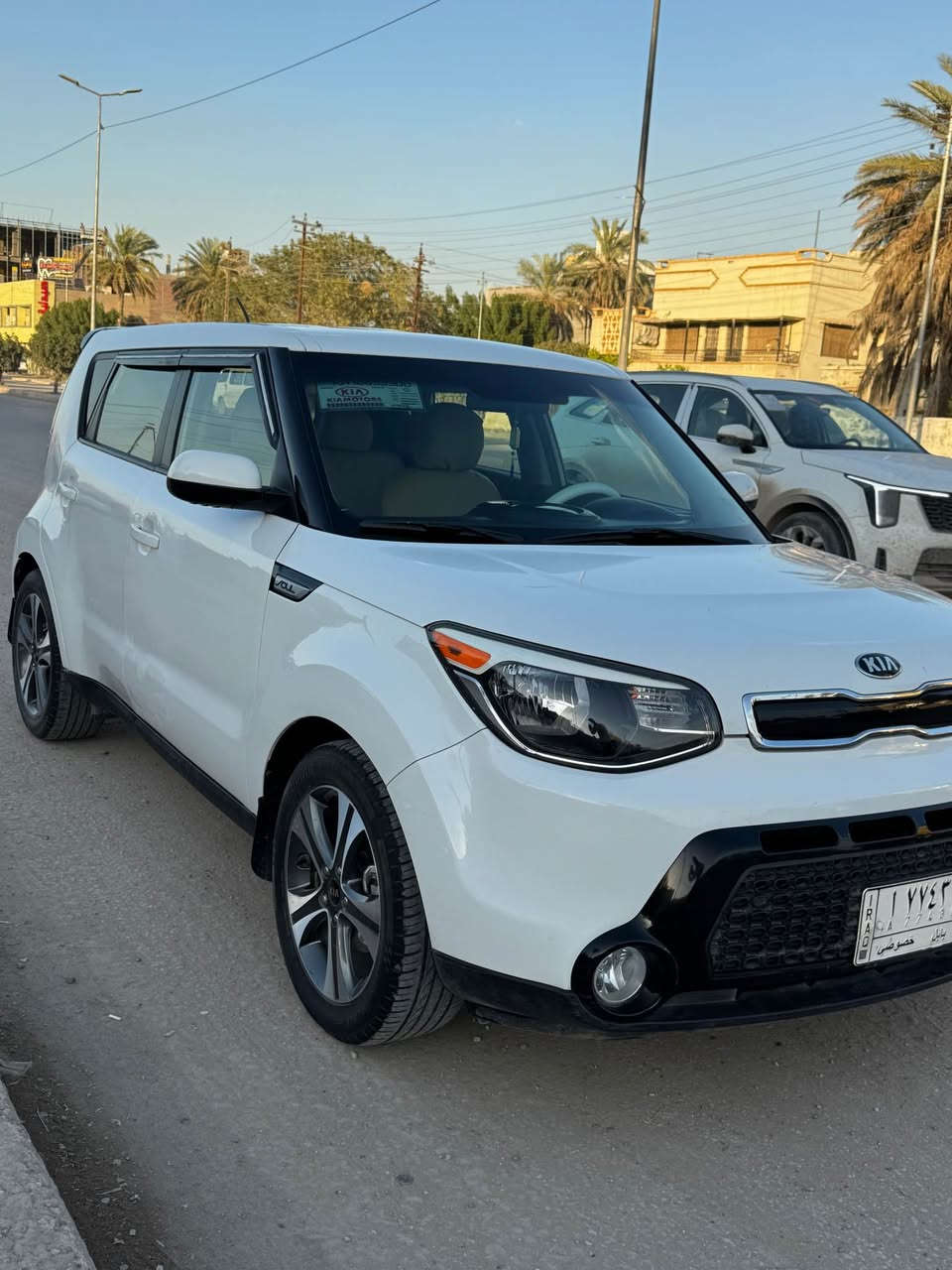 صول موديل 2016 
وارد امريكي سونار مرفق بالمنشور
ماشيه 76 
كير ومكينه كفاله 
حداديه 
تخم تاير 
كهربائيات كله كفاله
سياره جاهزه وجديده بدون كل نقص
السعر 118 وبيها مجال
مكاني حله مركز المحافظه 
*********** حلة, بابل
