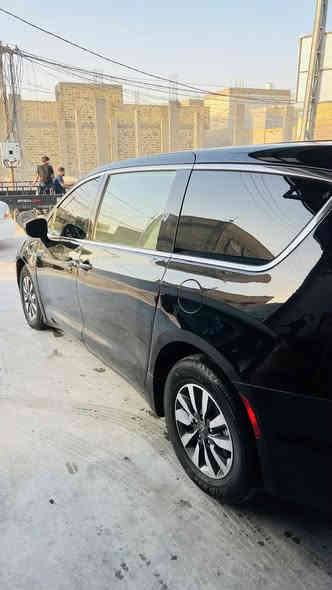 باسفيكا 2024 رقم بغداد انكليزي
بسمي ماشيه 20 الف حادث جوانب كلش حرامات بيها صبغات مال شخوط وبارد صفاح 

شحن منزلي و  هايبرد 
ومحرك6 سلندر بانزين 3600

 بين( هجين) انسه صرف
ثلاث انظمة شحن خارحي + هايبرد + بانزين سيارة سفر وطريق خارجي فخر صناعة كلايزلر 
لون اسود

تشغيل عن بعد 
شحن البطارية الكبيرة اثناء التوقف 
 نظام عالمي قيادة الية بالسفر

تبريد 3 قطع

تدفئه مقاعد وستيرن  

بدون بانوراما 

بصمه البواب  عدد 5

ابواب كهربائي 

حساسات خلفيه و اماميه 

نظام القياده الذاتي

تطبك بحده

تحديد مسار 

رادار امامي وخلفي

اوتو بارك 

توقف ذاتي امامي و خلفي

تشغل عن بعد 

فتح الابواب و صندوق عن بعد 

فتح الصندوق بل الاشاره 

اطفاء المحرك اوتو 

ماسحات اوتو عند الامطار 

نظام الكار بلي واي فاي 

منافذ تايب سي كل سياره 

منافذ usb كل منافذ

نقطه عمياء 

مقاعد كهربائيه 

نظام تخزين 

سايد بريك بصمه.......

فول مواصفات ماعدا الفتحه (التنته)

سعره  مناسب مراوس بسياره عاليه فقط  238

تفاصيل أكثر 

أتصل على الرقم ***********
