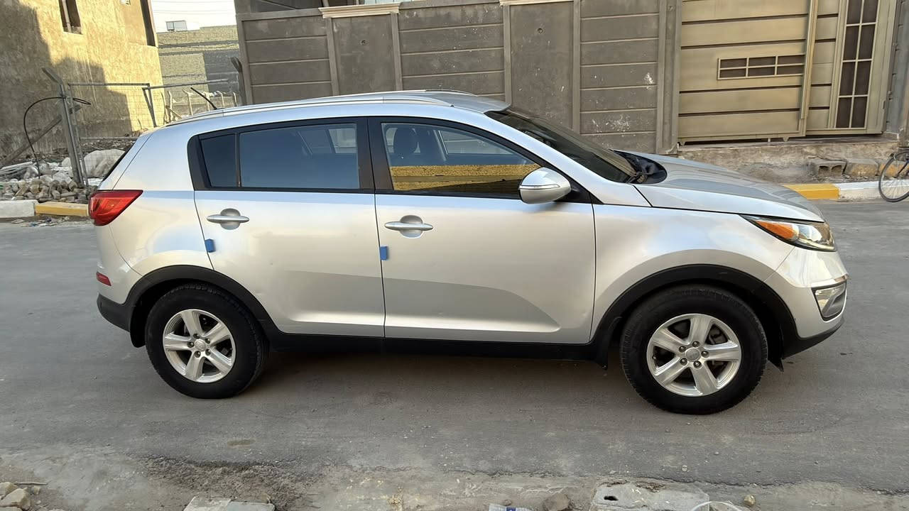 السلام عليكم كيه سبورتج 2015 شكل 16
قطعتين تبريد كشنات تدفًئه تبريد سياره جاهز وجديد
سنوية 28 شرط التحويل
بيه جاملغ وبنيد صبغ وربع الباب 
بيهه مجال لشراي
*********** 
مكان ناصرية مركز
