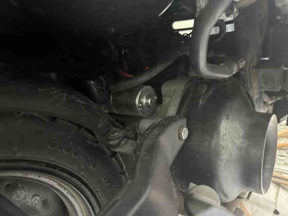 السلام عليكم للبيع دراجه بوليس كابريتر دراجه بلاديه صار 3 اشهر من نازله من رانبه كله بلاديه بس سلف تجاري سعر 800 بيه مجال حك الجيه المكان بعداد الزعفرانيه رقم الهاتف ***********
