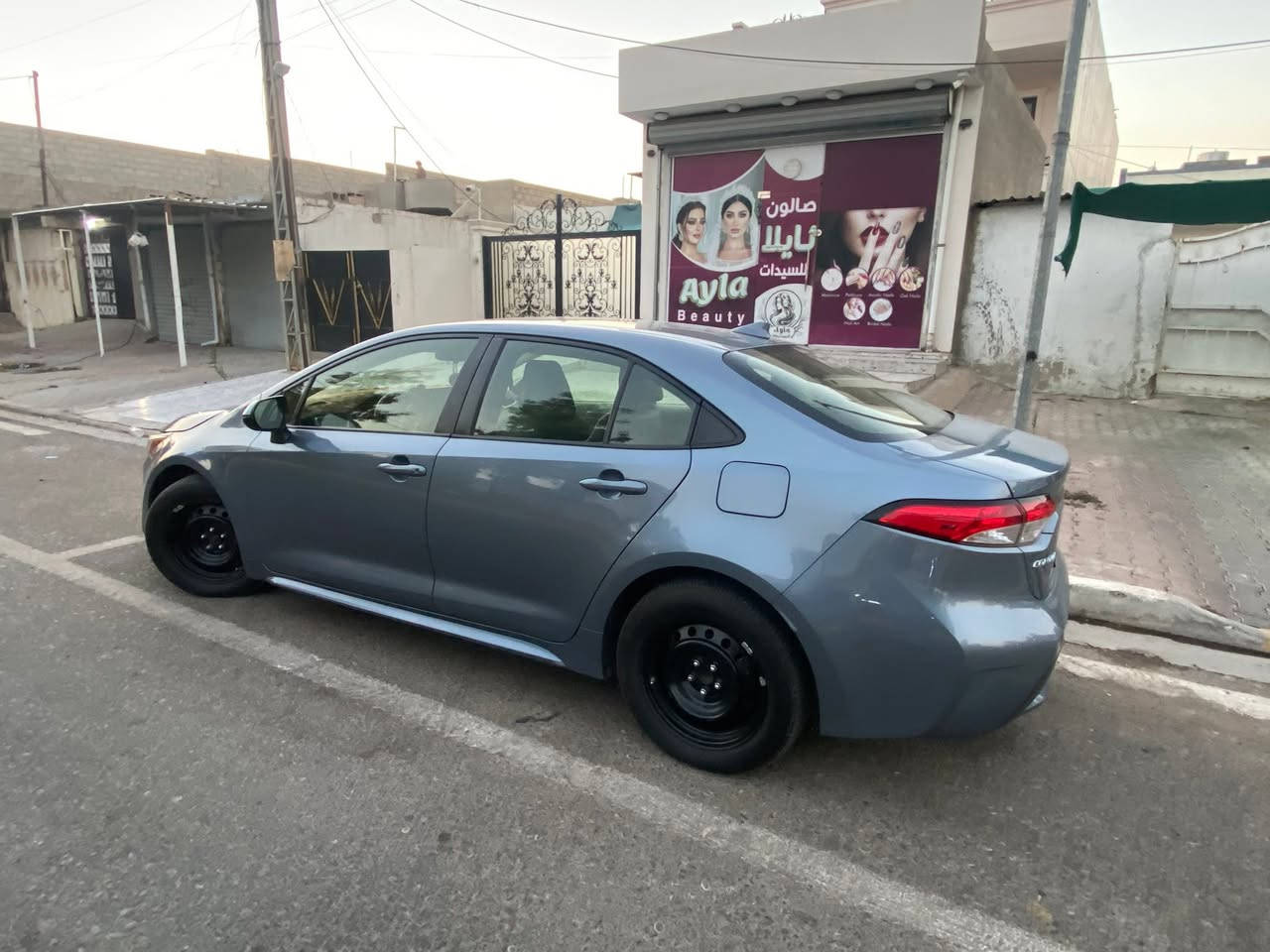 سلام عليكم كورلا موديل ٢٠٢١ مواصفات LE بدون صبغ بدون تبديل فقط شبر باردجامرلغ و بنيد صور الحادث موجود ماشية ٨٣ الف كلش جديدة مامتعوبة دينار متصرف علي السيارة جاهزة سعرة ١٤٥ و بى مجال مكاني كركوك ***********
