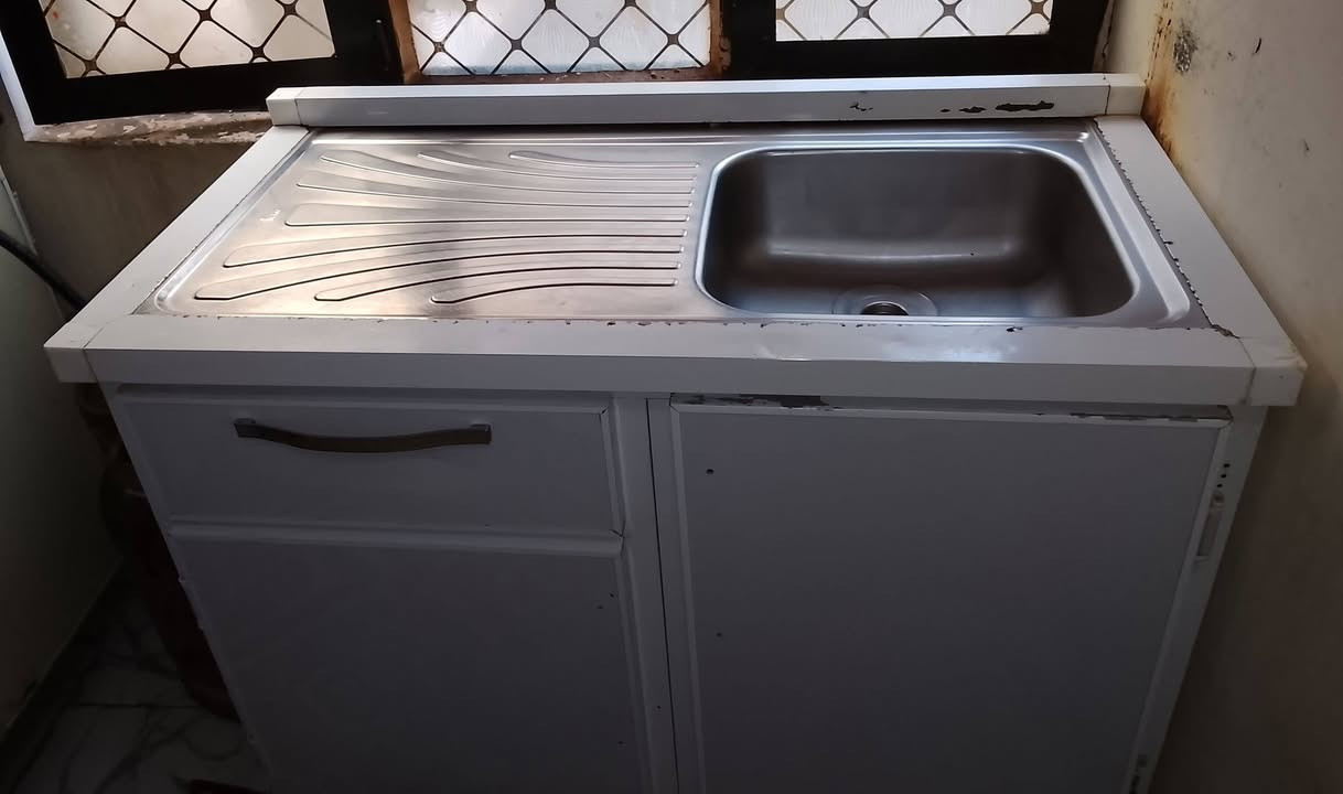 السلام عليكم 
كاونتر نظيف سعره 60 الف
البايسكل جديد اي نقص ما بي ونظيف 💯
سعره 60 الف 
براد شغال سعره 25 الف 
مكاني بابل قريب ع  مستوصف حي العسكري هذا رقمي أو مراسلة الخاص 
***********
