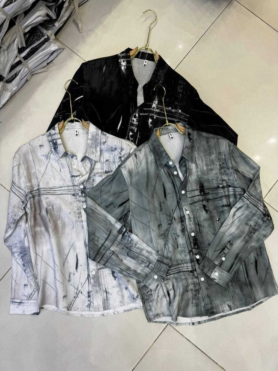 جديد ازياء احمد الغانمي عن وصول وجبه جديده العنوان السوق الكبير مقابيل شارع كاظم عويص قطعه معلكه مكتوب عليها ازياء احمد الغانمي


**إذا كنت صاحب هذا الإعلان وتريد حذفه لأي سبب، رجاءا أرسل رسالة إلى الدعم الفني**