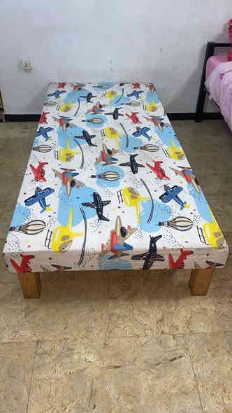 السلام عليكم غرفه اخشاب للبيع 
السعر ٥٠٠ للإستفسار ***********
المكان بغداد مدينه الصدر
