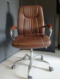 مندوبة مبيعات • بيع سريع • دزولي خاص