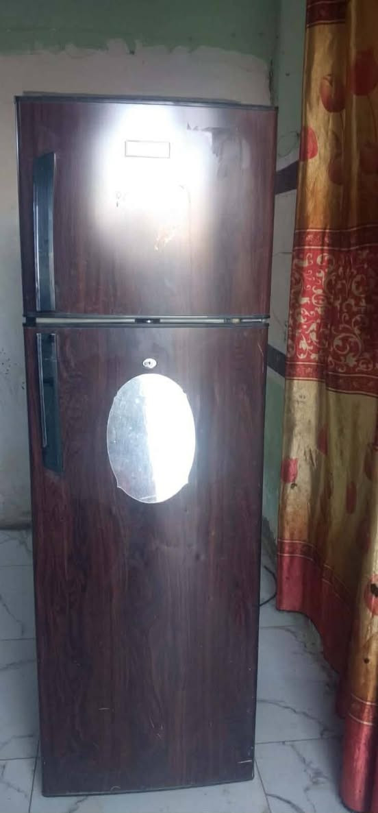 كاونتر ثلاث قطع سنك مرمر سعر 350ثلاجه نضيف كلش سعر 220طباخ خمسه مشاعل سعر 200كونتر لون بيض سعر 250طباخ ربع مشاعل سعر 110كاونتر قطع تين سعر 150ول سعر بيه مجال لمكان بغداد يوجد توصيل لفحص مام لمندوب بس توصيل داخل بغداد


**إذا كنت صاحب هذا الإعلان وتريد حذفه لأي سبب، رجاءا أرسل رسالة إلى الدعم الفني**
