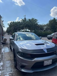 سياره جارجر موديل 2016 مال بيت فقط البيع  سياره امريكيه   حادثه جاملغ ...