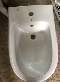 مغسلة تعليك  سعرها 10 الاف دينار باقي 5 قطع فقط توصيل جميع المحافظات  ...