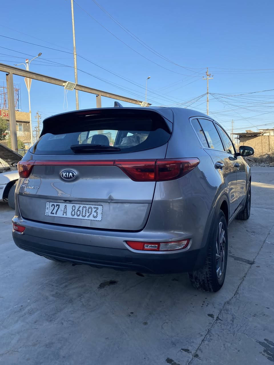 السلام عليكم 
للبيع كيا سبورتج 2017

رقم ذي قار الدولي بسمي تحويل ثاني يوم 

وارد امريكي تقرير على شرط مكينه ما مفتوحه والسياره تعمل وتسير بالخارج   ✨كفالة عامه السياره من كلشي 

وصور التقرير بالمنشور مع كتاب فحص السياره🔥

مكينة كير حدادية كهربائيات تبريد تدفئه كله على الشركه 

برغي ما مفتوح بيهن شرط الفحص 

👍السياره استخدم شخصي جديده كلش 

     وجاهزه للاخير ما نقصه شي 

🔥للفائده اخوان كلشي واضح كدامك بالمنشور والصور

     وانه بالخدمه  

🛑السعر 155وبي مجال 

عنواني ناصرية مركز / للاستفسار مراسلة الصفحة وهاذه الرقم 

‭٠٧٨٠ ٨٢٠ ٤٩٨٣‬ ☎️
