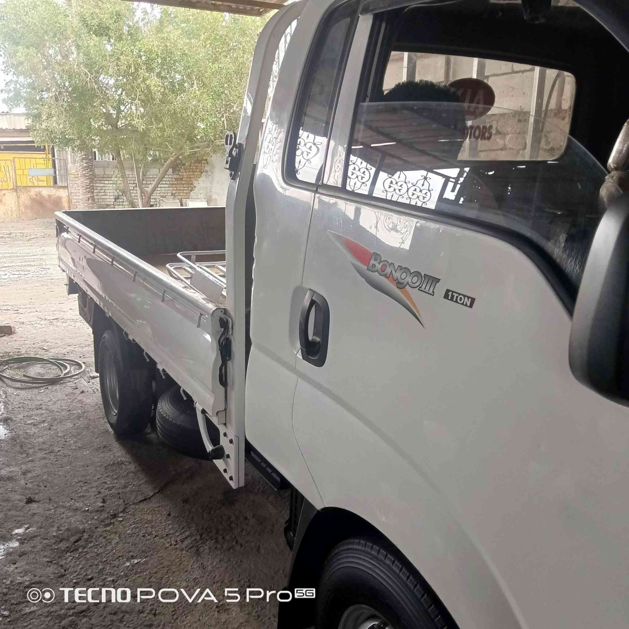 فحل للبيع 2011سبلاين رقم بغداد تحويل مباشر مكفول مكينه كير تخم تاير محورتاير 14مكان بابل القاسم ع السعر 135وبي مجال رقم الهاتف ***********
