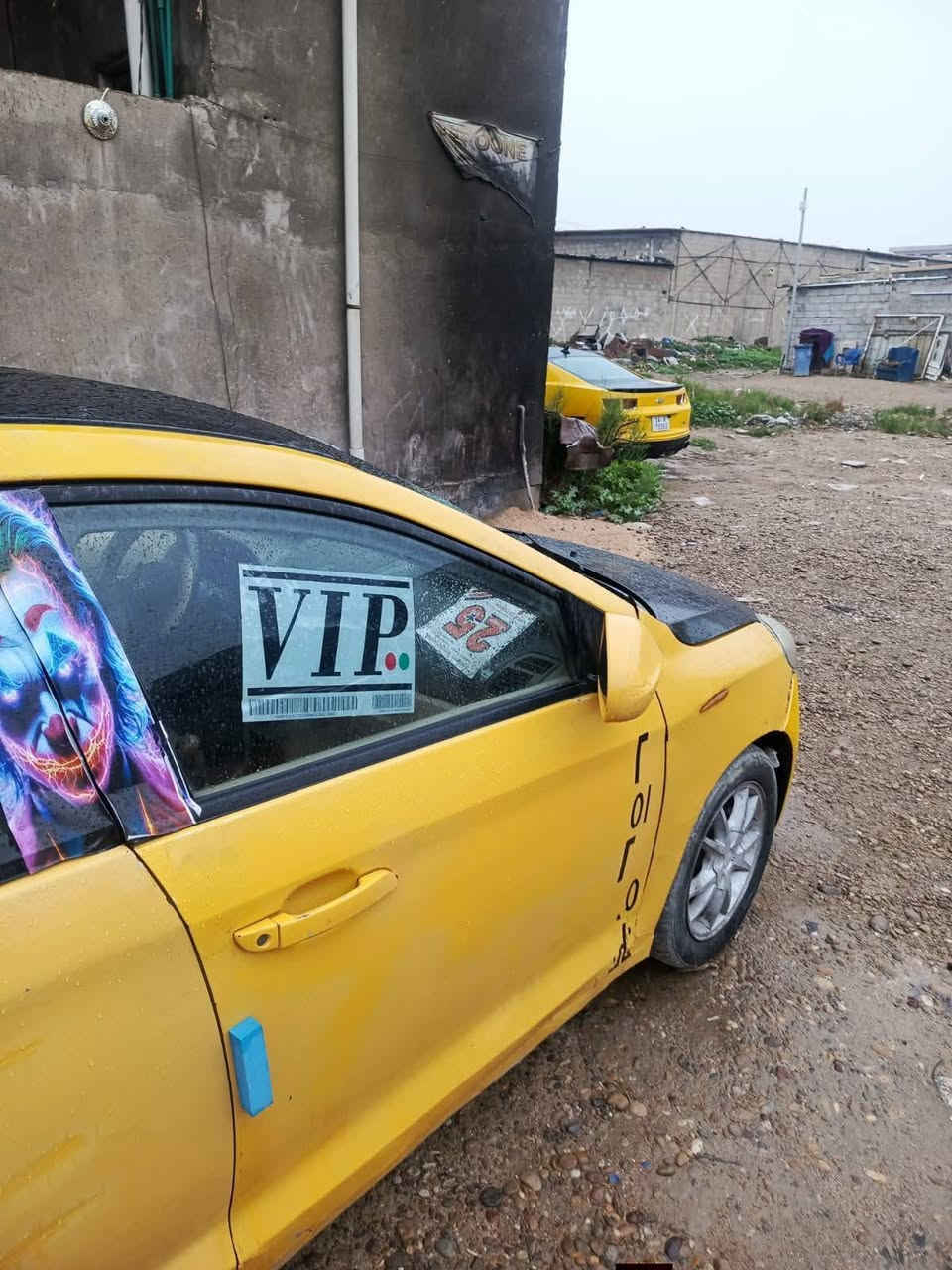 السلام عليكم شيري فلاوين بدون راعي  مديل 2014 رقم الماني محد يحاسبك بلشارع بيها سنويه تفاصيل بتاريخ البارحه من المرور تمشي بيها سنه ليكدام وبيها مستمسكات صاحبها وبيها سنويه استنساخ واسويلك مكاتبه واكفلك سرقه وعشاير وقانون كير ومحرك نضيفات محركها 1500 اقتصادي بالبانزين يعني ديرلك 5 لترات تشتغل بيها نهار كامل شواصي بلاديه نضيفه صدر امامي وخلفي نضيف تخم تاير نص عمر كهربائيات لايتات عالي وناصي كلها شغاله حساسات شاشه داخليه جبيره دشبول الكتروني حديث بيها اشاير كله شغال دواخل جلد ومدوشمه تنكر سويج وروح بيها سعرها 15 ورقه قفل مكاني بغداد الدولعي ***********
