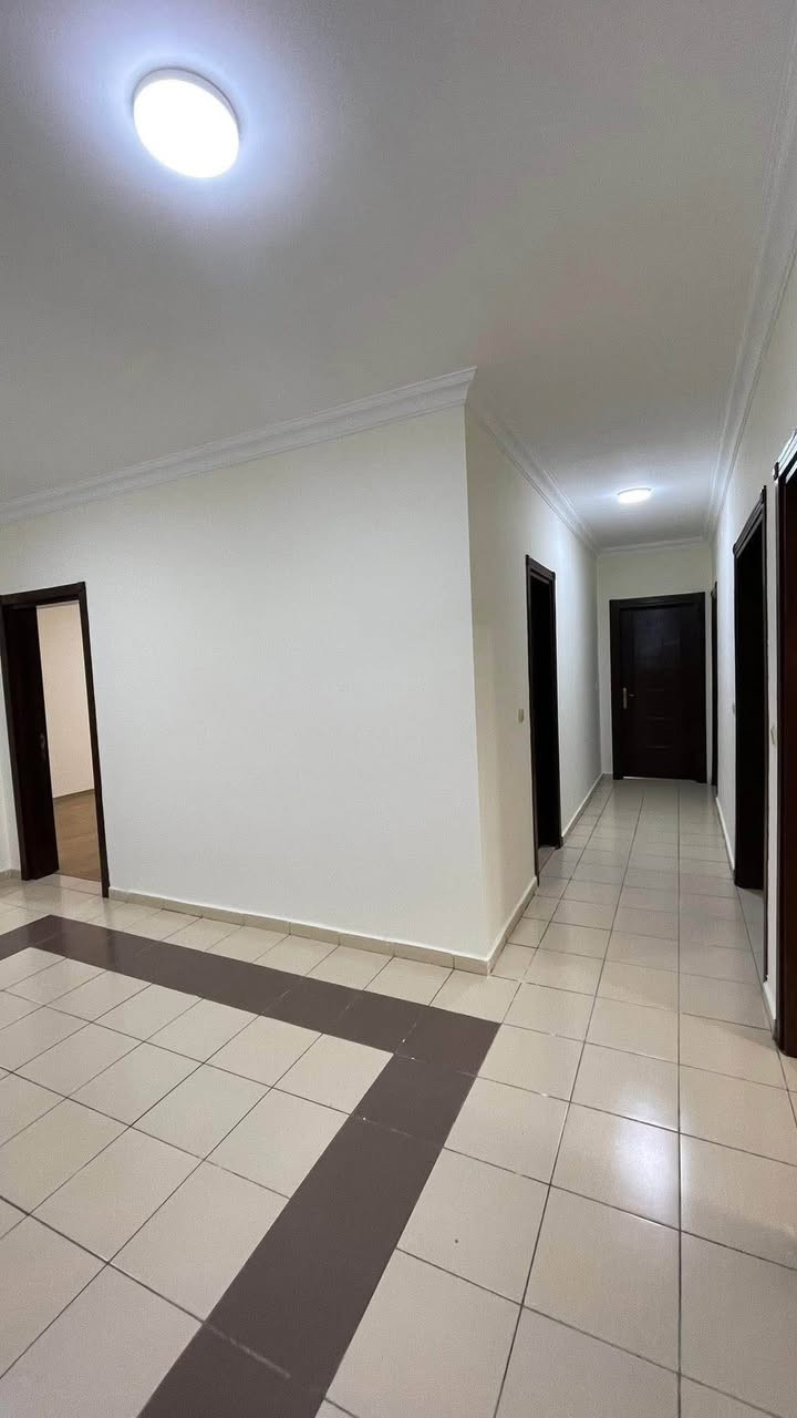 فرصة مميزة للسكن الراقي في مجمع افروستي – نوع B

شقة للبيع في مجمع افروستي
📐 المساحة: 186m
🏢 الطابق: 1
🌤 أطلالة مباشرة على الحدايق
للمزيد من المعلومات:
0750 200 8118
0770 448 8118 دهوك, العراق
