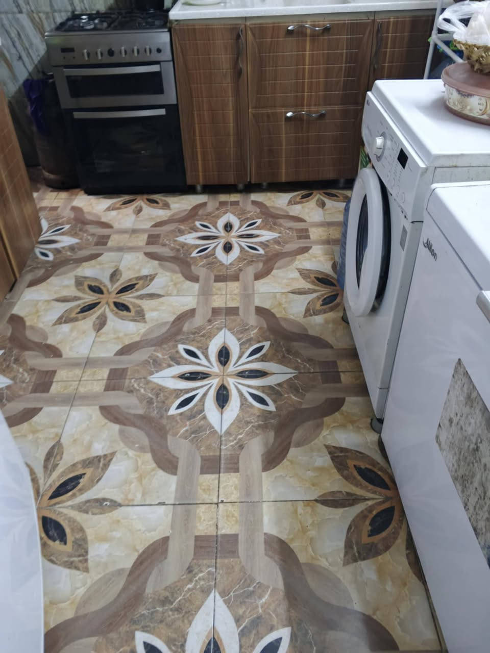 بيت للبيع ١٠٠ حي الصديق فرع اسوق الفحام


**إذا كنت صاحب هذا الإعلان وتريد حذفه لأي سبب، رجاءا أرسل رسالة إلى الدعم الفني**