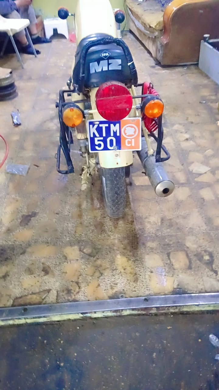 82للبيع0775512741


**إذا كنت صاحب هذا الإعلان وتريد حذفه لأي سبب، رجاءا أرسل رسالة إلى الدعم الفني**