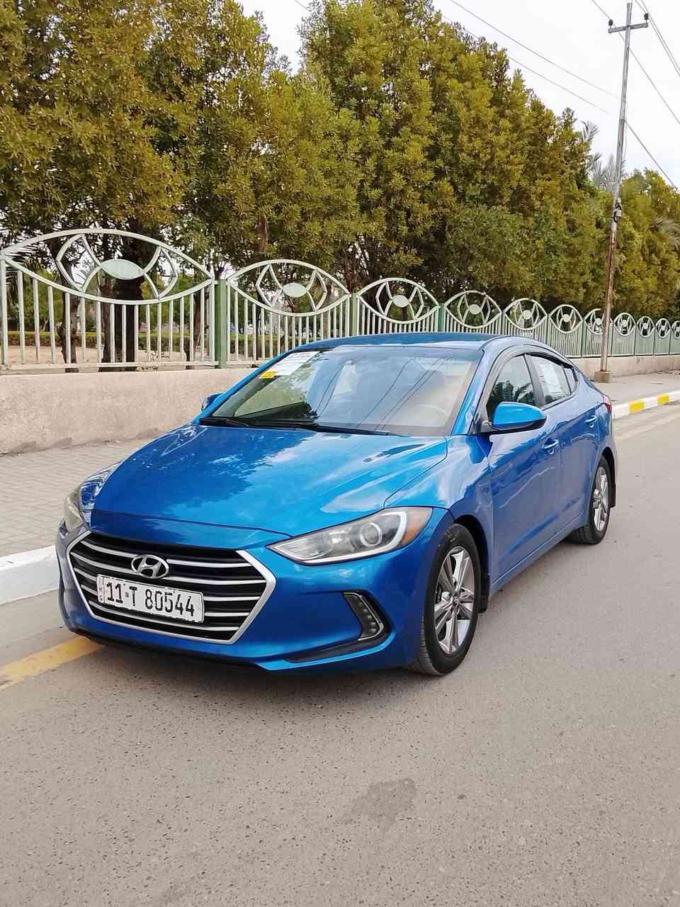 سلام عليكم النترا موديل ٢٠١٧ امريكي سياره جاهزه مكينه وكير شرط الفحص سياره بيه صبغ بابتين ومباوك الجاملغ الامامي بدون كل دواخل معروضه ١٢٠ وبيه مجال مكاني بغداد البياع  للاتصال ***********
