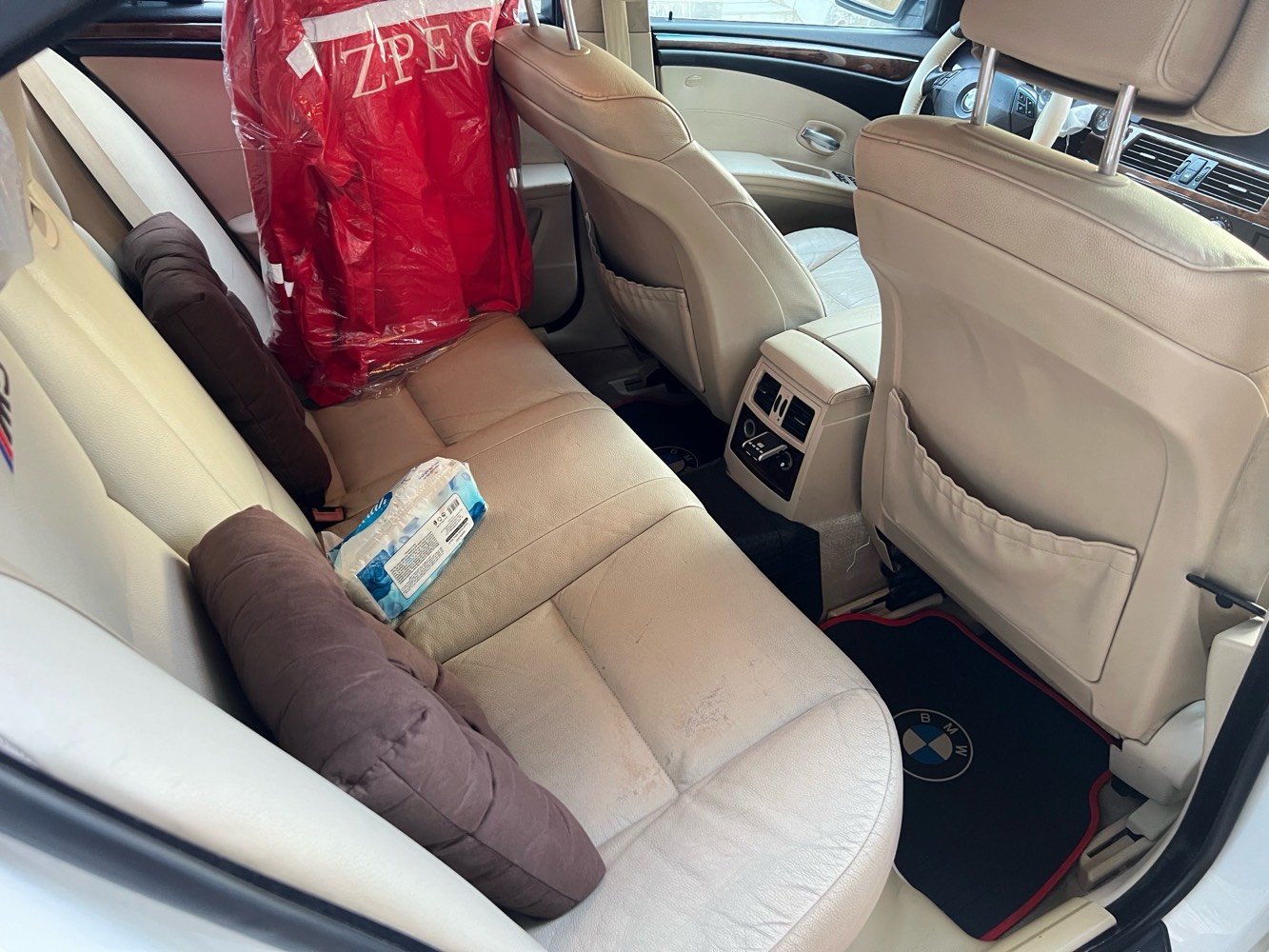 بي ام E60 موديل ٢٠٠٨ وارد امريكي مكينه 3.5 توين تيربو 
ضررها جاملغ الامامي جهه العبري بدون دواخل 
جاهزه مكينه وكير وحداديه وتخم تاير وتبريد 
ماشيه ٨٨ الف 
رقم بغداد بأسمي 
مكانها ذي قار / قلعة سكر 
تفاصيل اكثر الاتصال ع الرقم 
***********