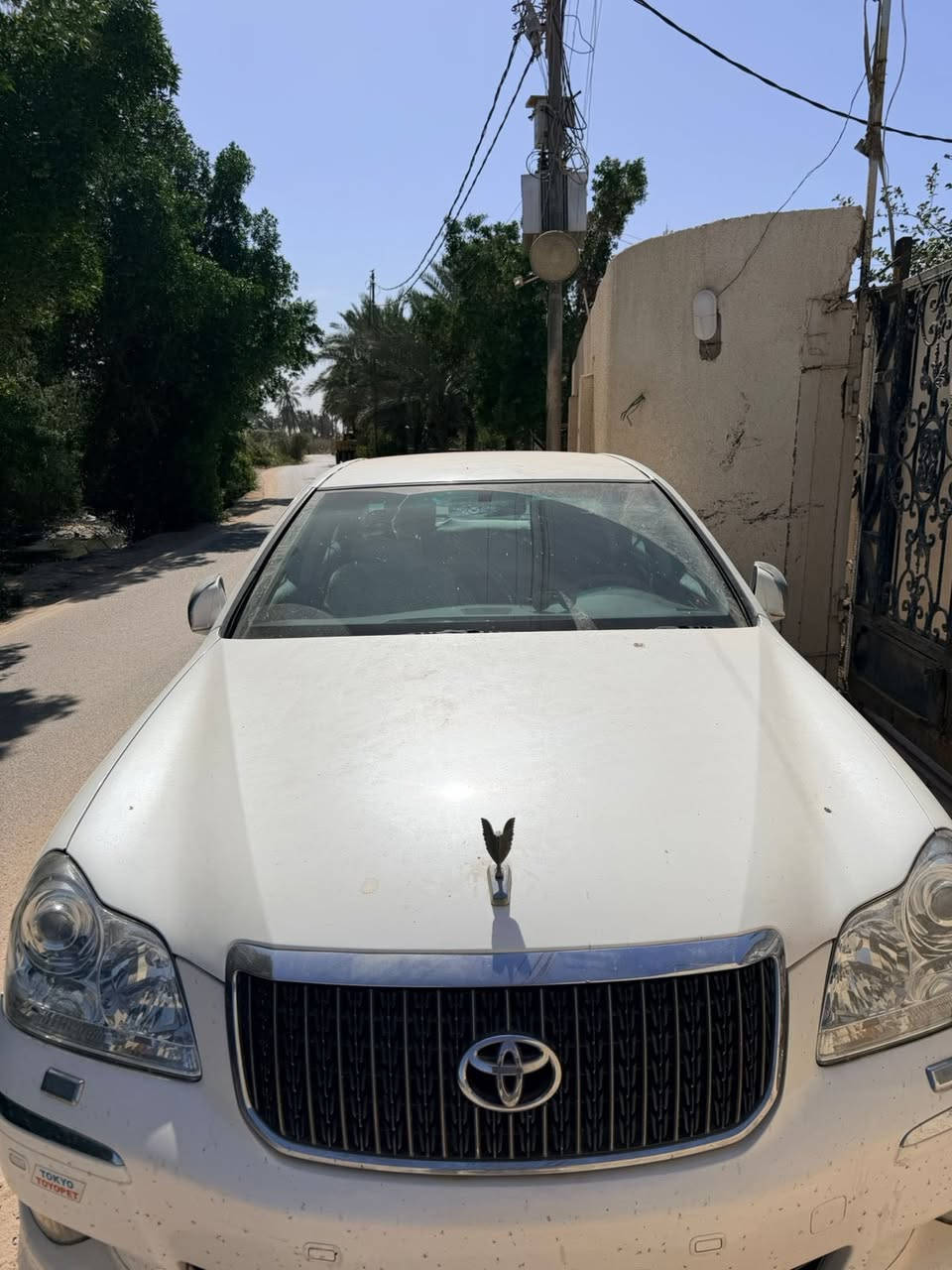 السلام عليكم تيوتا ماجسته2007فول فول مواصفات ادوات وكصه قماره بدون ضربه مكانها بصره شط العرب***********
