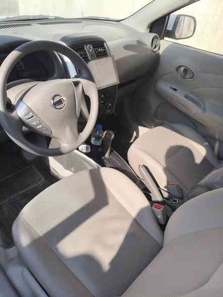 السلام عليكم نيسان صني موديل 24 هندي فول ام الويل كب  رقم اربيل تريد وكاله أو تحويل بيه جاملق امامي مدبل وبيه دحجات شوف العين عله وضعيتهن ماشيه 46الف جاهزه من كلشي مدوشمه بيع او مراوس السعر 120 الاستفسار ***********
