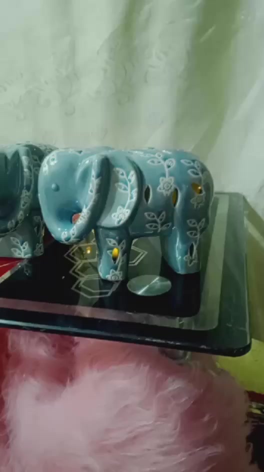 تحفيات ويصيرن مبخره سعر القطعه الف دينار


**إذا كنت صاحب هذا الإعلان وتريد حذفه لأي سبب، رجاءا أرسل رسالة إلى الدعم الفني**