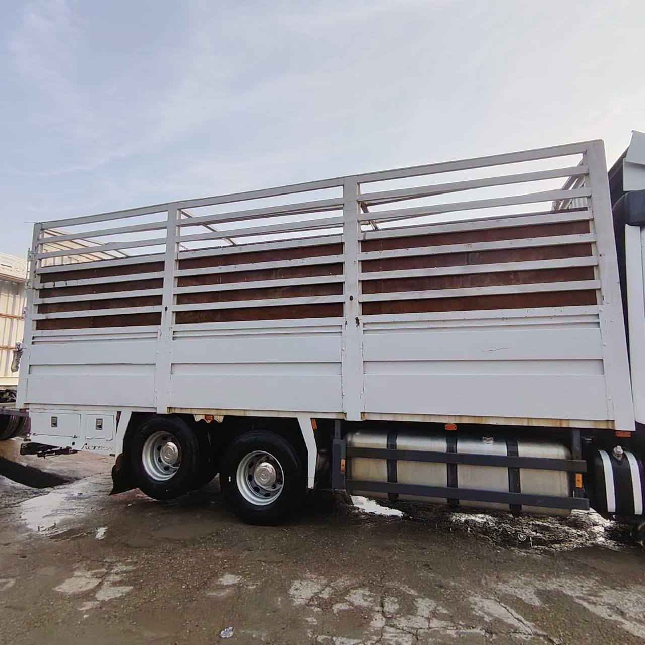 بدي البيع يشيل  سبعه صناديك مال زبير وطول 740 ارتفع مترتين وستين + جادر ماله***********
