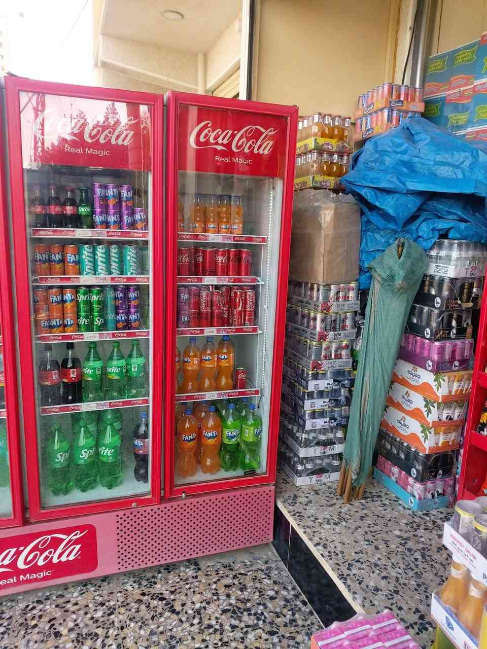 السلام وعليكم ماركت البيع متكاملة بغداد الحسينيه مدخل الحمل مع مولد كاتم 260 امبير ***********
