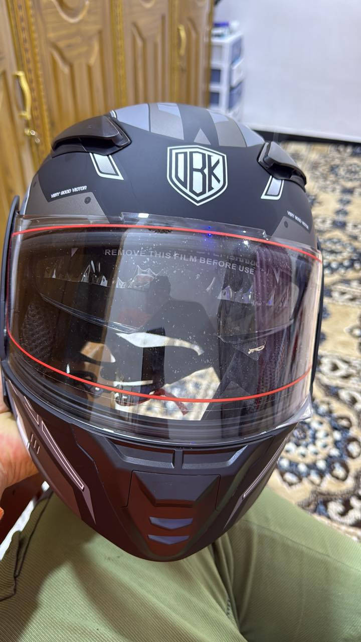 السلام عليكم اخوان غراض  دراجة بطح  جديدات كلهن خوذة دراجة بطح قياس xL اكس لارج خوذة ماركة واصلية ونادرة سعر الخوذة 75+دواسات زوج بطح جوكر السعر 40الفً +لايتات LED تخم 4 السعر 40 الف+صالنصة بروجكت صالنصة رياضي بي ام بس ترهم جميع درجات بطح صوت كلش حلو السعر 50 الف للتواصل *********** متواجد واتساب ومامتواجد خاص هنا❤️
